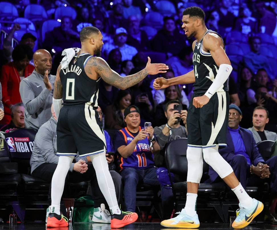 开云体育体育投注重磅！浙江队加时末段复出首秀西亚卡姆与30激战雄鹿分钟，纽约尼克斯今夜豪取连胜的简单介绍